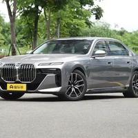 花55万买降30万的宝马i7值不值？实测续航和充电给你答案