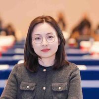 深夜戴耳机的1.5亿人：不是找答案，是找个声音说“你没那么糟”