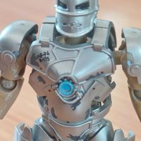 从“能活下来”到空中合体，钢铁侠MK7用不到一年干完了二十年的活