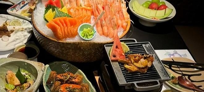 花三百吃日料，端上桌的可能是一盘冰冻预制菜