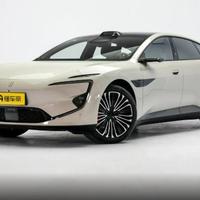 30万级中大型新能源轿车新卷王？华为896线激光雷达+太行电驱，实测解析阿维塔12升级真相