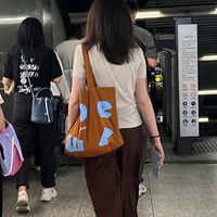 3000多入手Burberry托特包值吗？盘点一些高性价比轻奢包方案