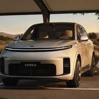 40万中大型SUV横评，问界M8、理想L8、蔚来ES8、极氪8X谁更值得买