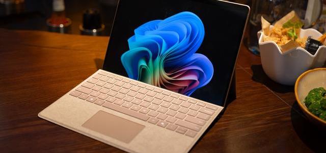 Surface 2026消费版vs商用版怎么选？最全配置对比+避坑指南