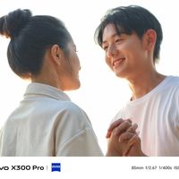 实测vivo X300 Pro人像：蔡司85mm+2亿长焦，跟OPPO Find X9 Pro谁更强？