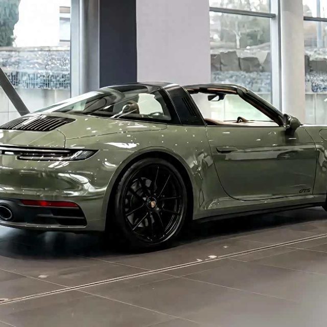 149万还是220万？2026保时捷911 Targa普通版和GTS，差70万到底怎么选