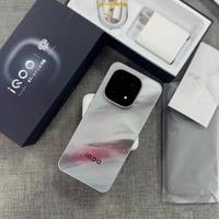 iQOO 15别让出厂设置坑了你!29个隐藏设置全解锁,性能满血、游戏稳帧