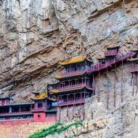 动画电影带火悬空寺，千年古建限流2475张仍一票难求，黄牛加价130%