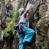 岩馆玩得溜≠野攀不怂：室内到真实岩壁，我经历的那些认知崩塌与重建