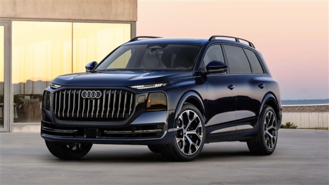 奥迪史上最大SUV登场！奥迪Q9正式发布：V8动力叫板奔驰GLS 63