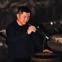 年轻人挤破头打酒，90%加盟商却在亏钱