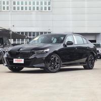 宝马5系和X5谁养车更费钱？账算清楚了，月薪这个数才敢碰