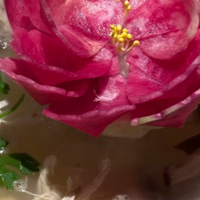 河南牡丹燕菜，汤汁鲜醇荤素搭配地道豫式宴席菜