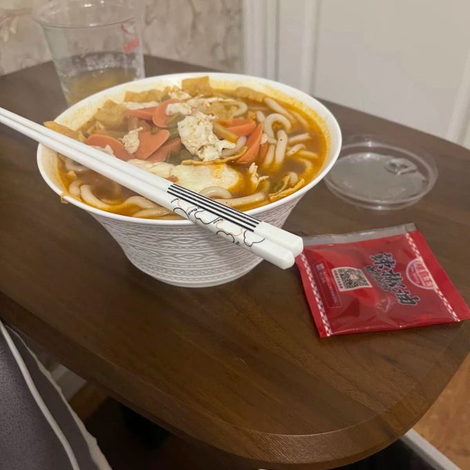 锦需茶几