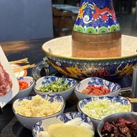 在三原县花一顿饭的钱同时吃到铜锅涮肉+鲜肉烤串？