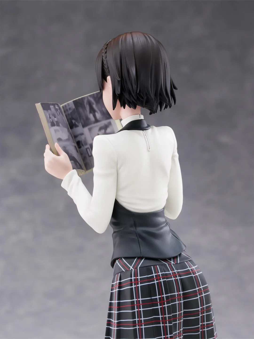 F:NEX《女神异闻录 5 皇家版》新岛真 1/7 比例手办 FURYU Hobby Mall 商店限定款