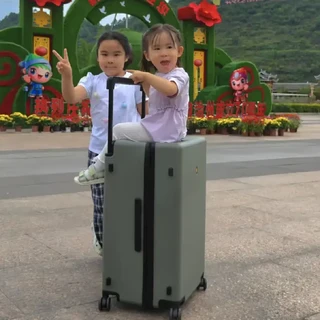 四大拖两小贵州旅行，一个地平线8号行李箱装下全家出行装备