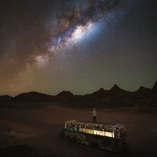超广角星空镜头价格跳水了!从1.76万跌到1.5万,入手前想清楚这三个问题