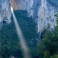 2026溶洞避坑指南：票价70到1280怎么选？300处景区八成雷同，真正的体验王者是这3类