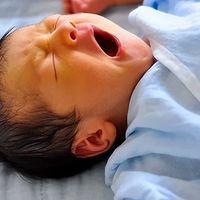 宝宝出生5天就得＂皮肤病＂？别慌！宝宝正在长身体呢！