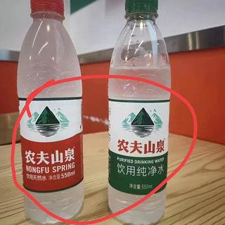 农夫山泉红瓶和绿瓶根本不是一种水！选错浪费钱还不对味