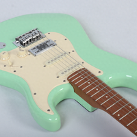 预算3000内入门电吉他怎么选？Squier Affinity对比测评，看完知道哪把适合你
