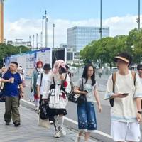 上海漫展首次为Coser设置专用通道，9万人次大客流如何井然有序