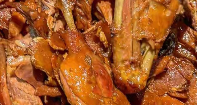 老姜鸭肉炖煮温补不上火