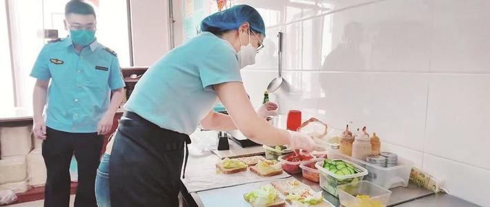 点外卖前多这一步：看后厨直播，避开脏乱差