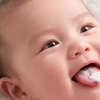 宝宝口腔清洁神器，新手爸妈闭眼入！