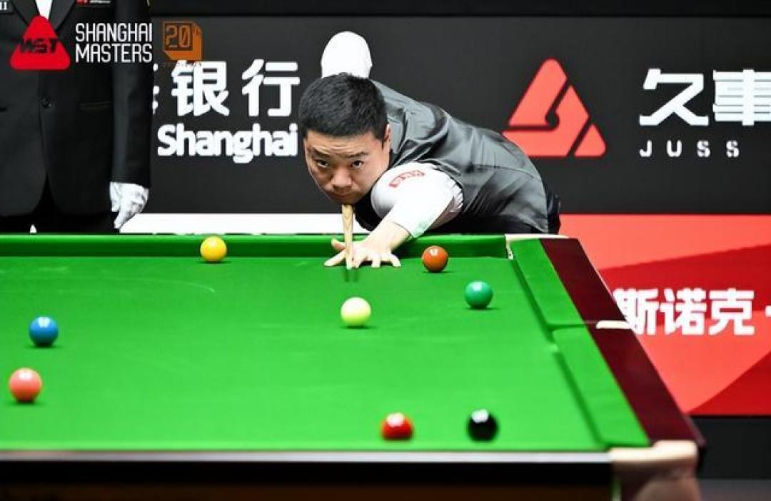 中国德比对轰五杆破百,赵心童6:2力克丁俊晖,见证新老传承