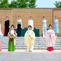 汉服日常化是伪命题吗从街头到职场的真实体验