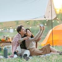 刷完200个景点后，这届年轻人决定：不赶了