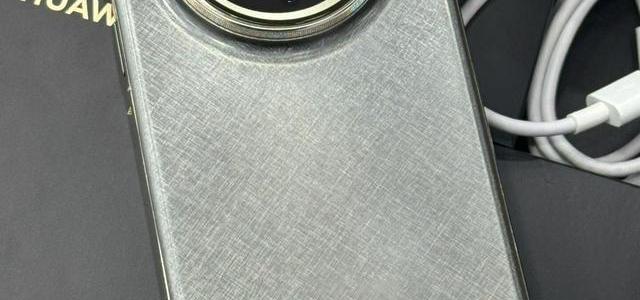5700mAh+100W实测！Mate 70 Pro+这续航快充组合，治好电量焦虑了吗