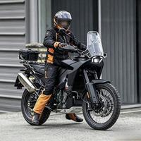 经典设计全推翻！KTM 790 ADV迎来史上最大改款，摩友吵翻了