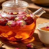 玫瑰花茶喝出胃病腹泻？三甲医院病例炸出养生茶三大致命误区