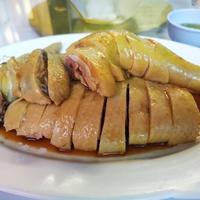 白切鸡骨头带血是“没熟”？粤菜师傅：这才是正宗，别再误会了