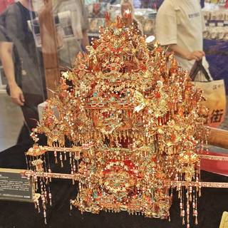 ChinaJoy首日速递：浮夸到无法言语的拼酷展区