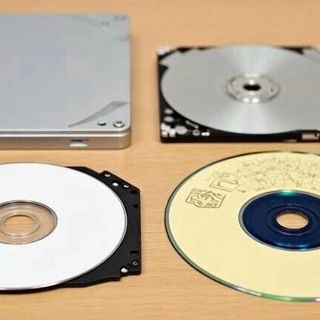U盘标称400MB/s，拷个20G视频要半小时？老玩家说：不懂这3点别怪U盘掉速