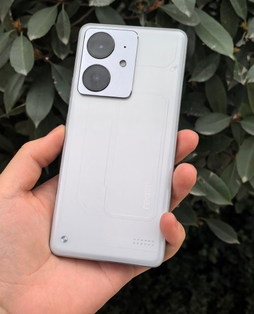 7000mAh+OPPO售后接手，真我Neo7 SE现在能冲吗？