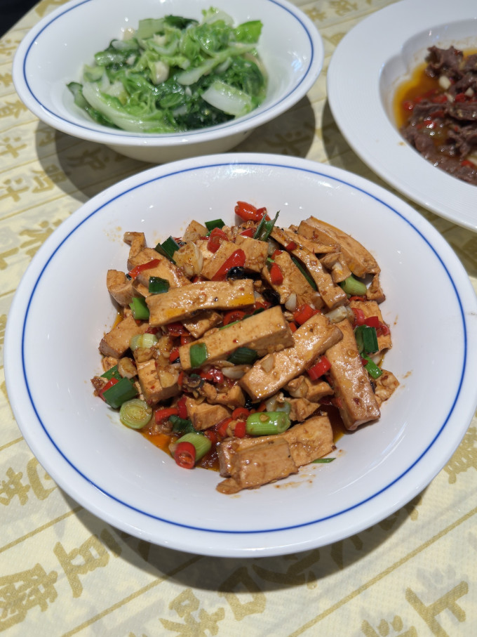 聚会餐饮