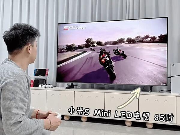 2499元小米S55买2025还是2026？硬件差70%但只贵600，选错亏大了