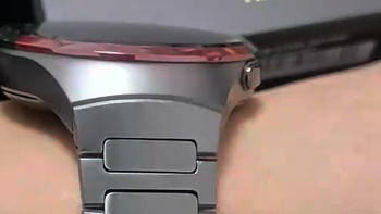 华为Watch4 Pro太空探索版：中老年人健康守护
