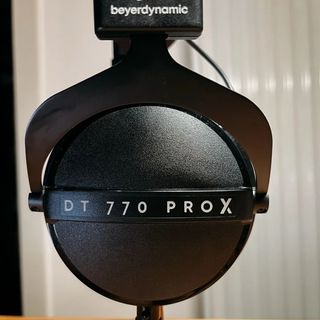 DT900PROX和HD560S选哪个？录音监听党和HiFi杂食党的终极对决