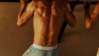 汪顺训练、经典款反馈 | lululemon/露露乐蒙8.1日报