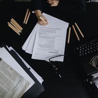 AI能干70%的活，但决定你工资的，是剩下的30%