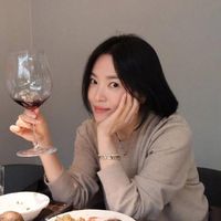 800亿韩元砸出的韩剧王炸！宋慧乔孔刘首度合作，19禁年代剧太狠了