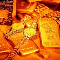金价从5600跌到4300，现在买黄金到底捡漏还是踩坑？行内人说实话