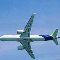 C919买票别闭眼选座:42厘米宽可能是个坑,行家教你避开这些位置