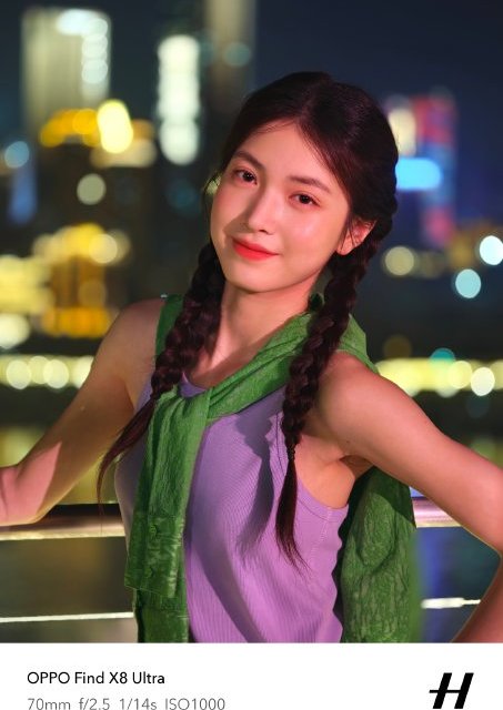 夜景人像终于不翻车!OPPO Find X8 Ultra丹霞原彩镜头让霓虹灯下肤色自动校准
